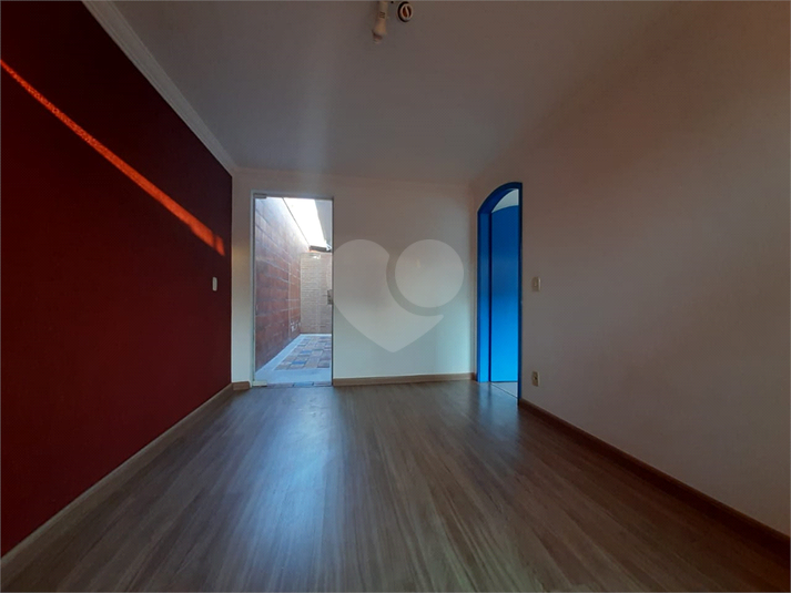 Foto REO1126918