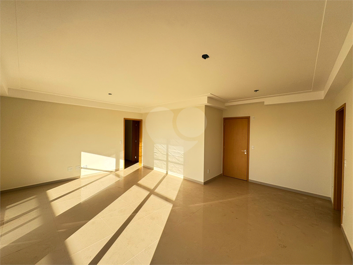 Foto REO1126924