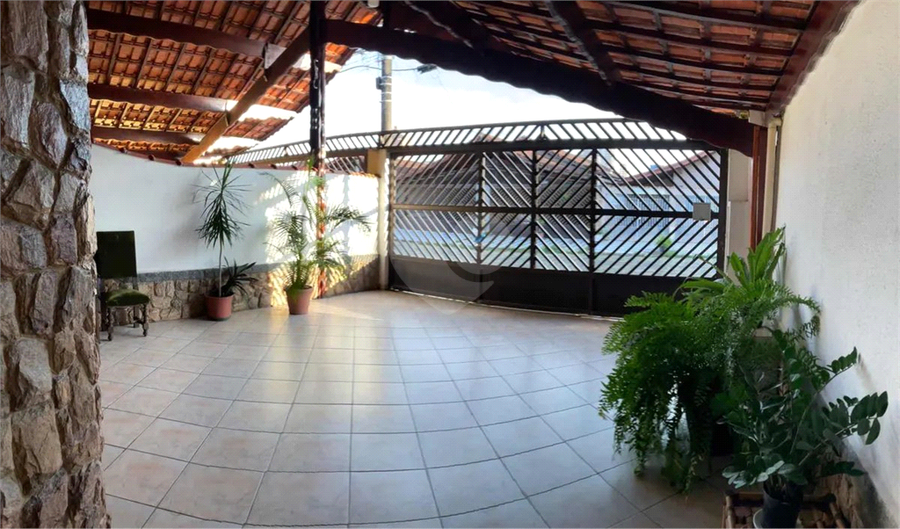 Foto REO1126936