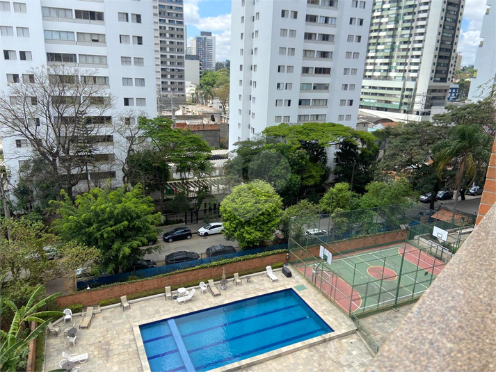 Foto REO1126971