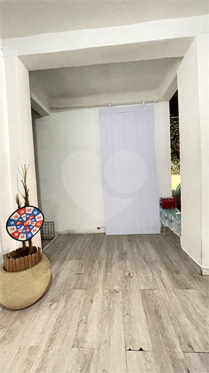 Foto REO1126984