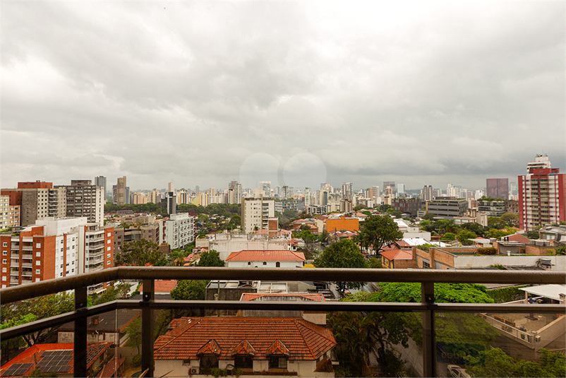 Foto REO1126990