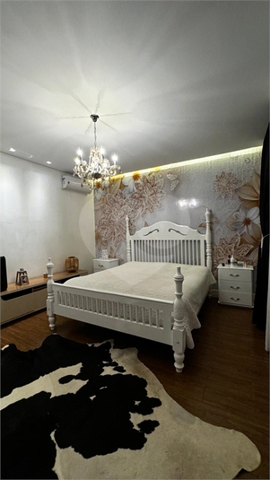 Foto REO1126991
