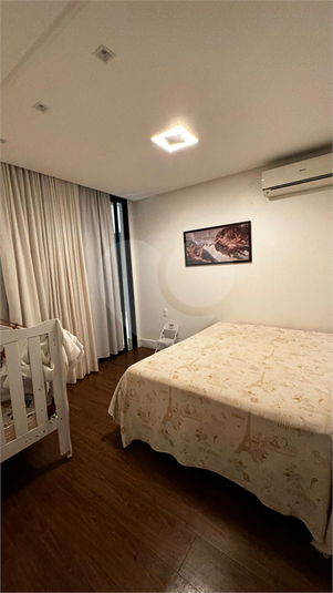 Foto REO1126991