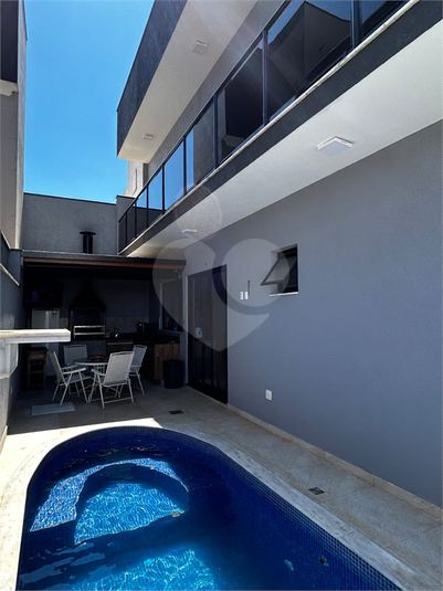 Foto REO1126993