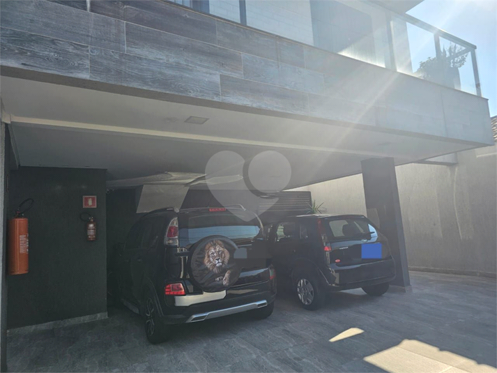 Foto REO1127017