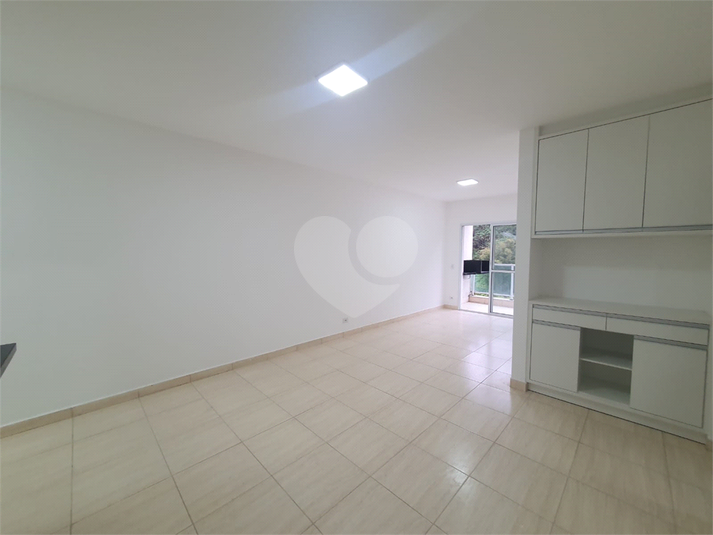 Foto REO1127030