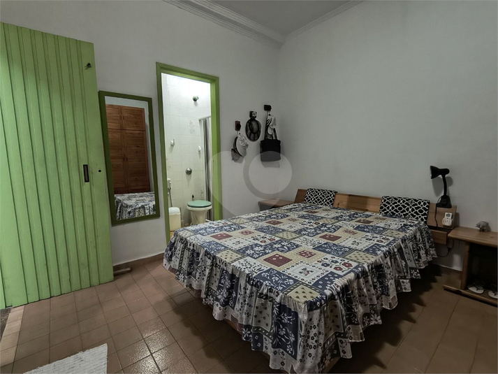 Foto REO1127038