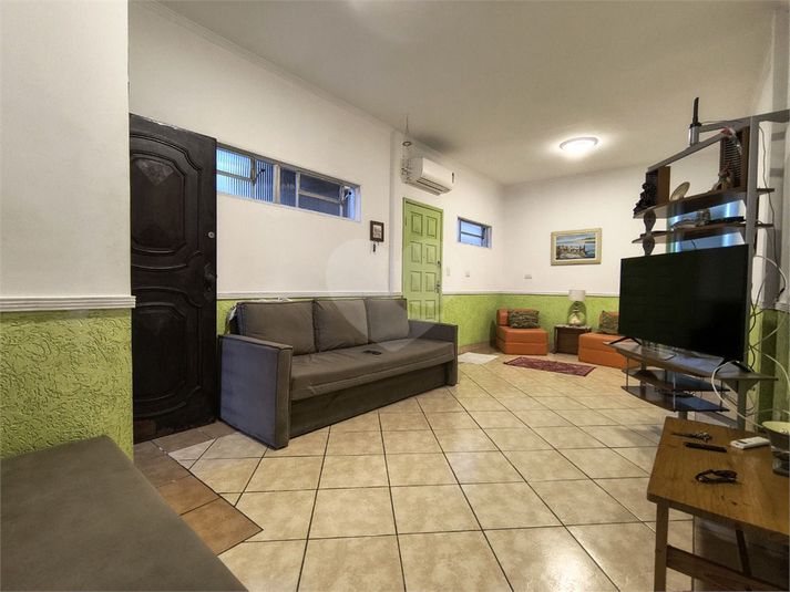 Foto REO1127038