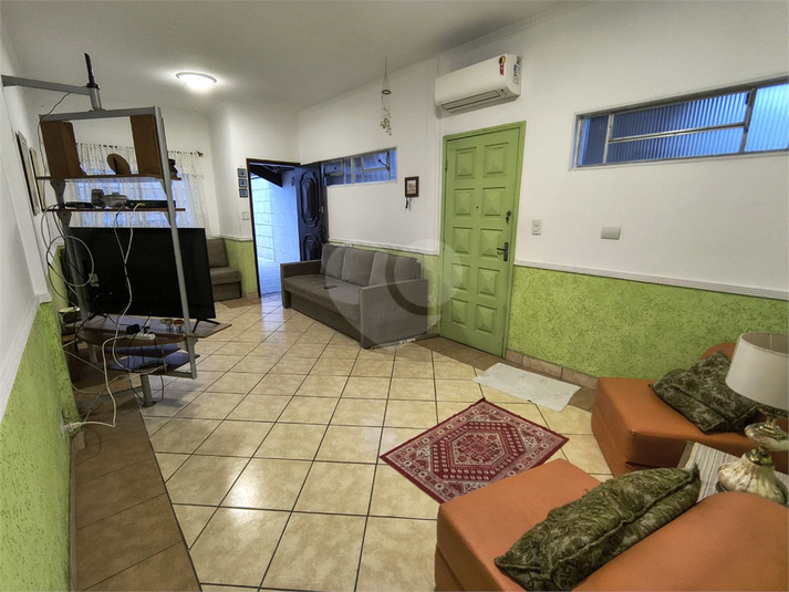 Foto REO1127038