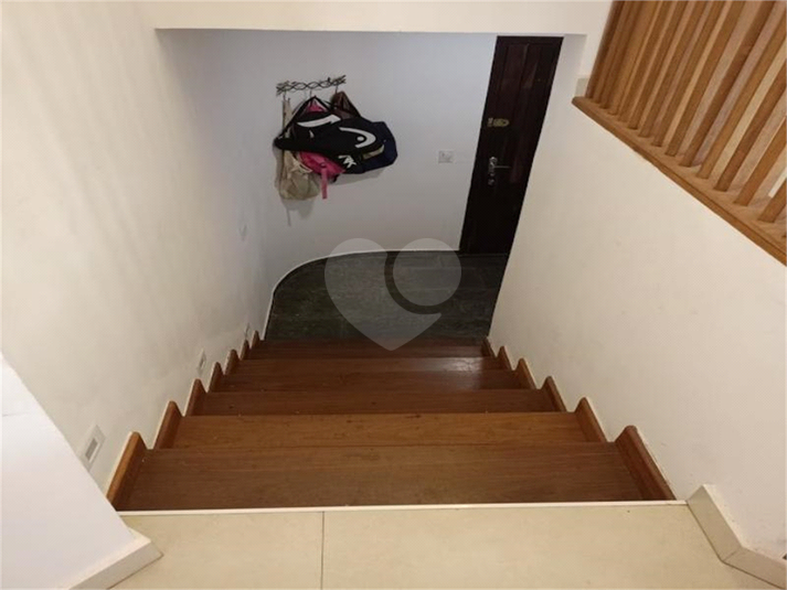Foto REO1127075