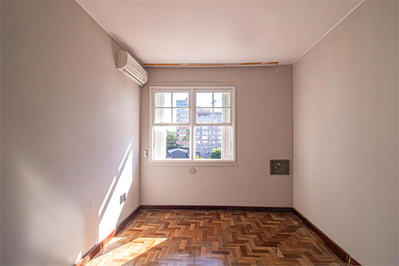 Foto REO1127087