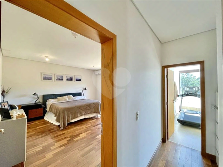 Foto REO1127088