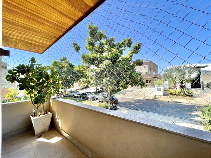 Foto REO1127088