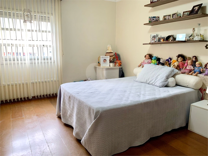 Foto REO1127106