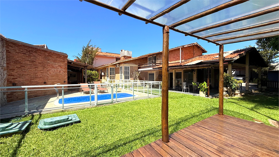 Foto REO1127156