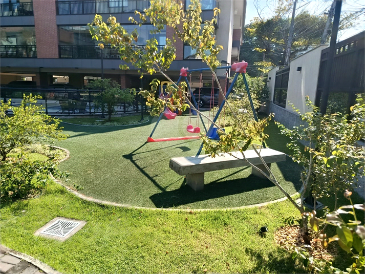 Foto REO1127244