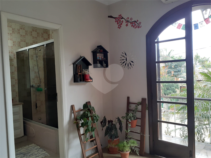Foto REO1127273