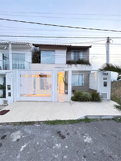 Foto REO1127275