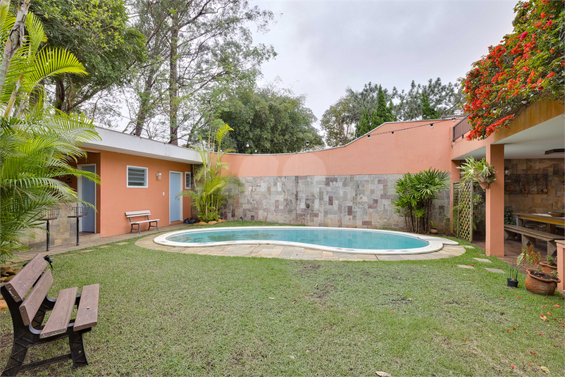 Foto REO1127304