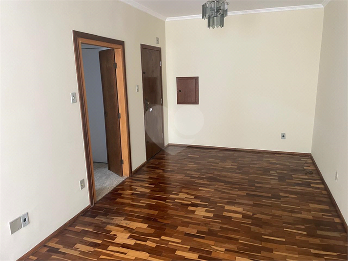 Foto REO1127308