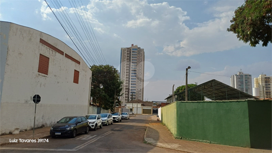 Foto REO1127315