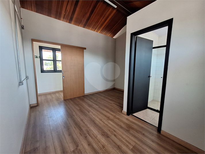 Foto REO1127324