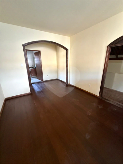 Foto REO1127331