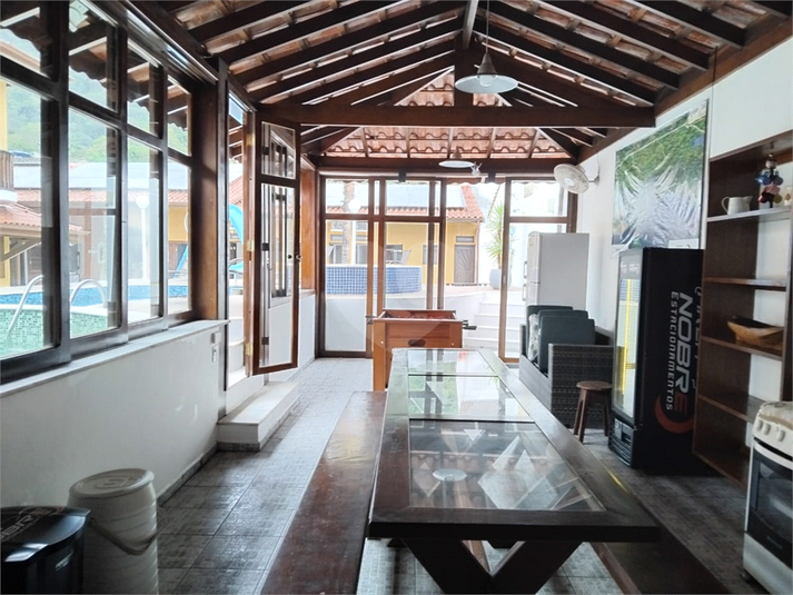 Foto REO1127347