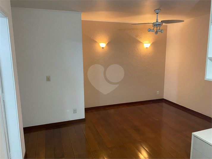 Foto REO1127358