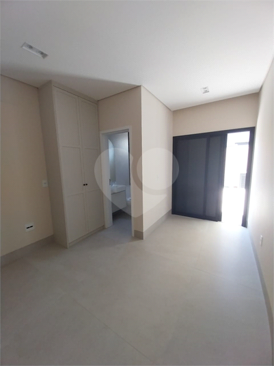 Foto REO1127381