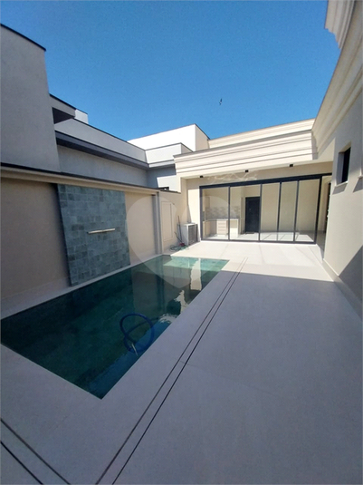 Foto REO1127381