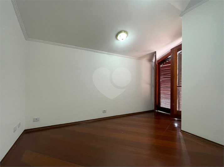 Foto REO1127385