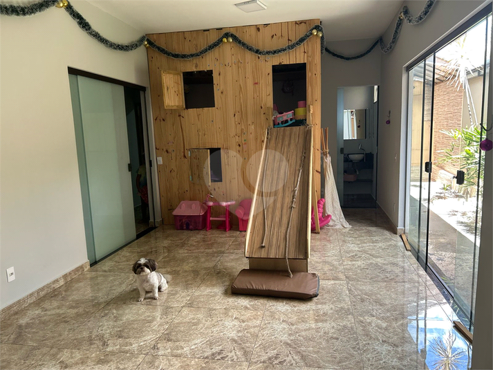 Foto REO1127443
