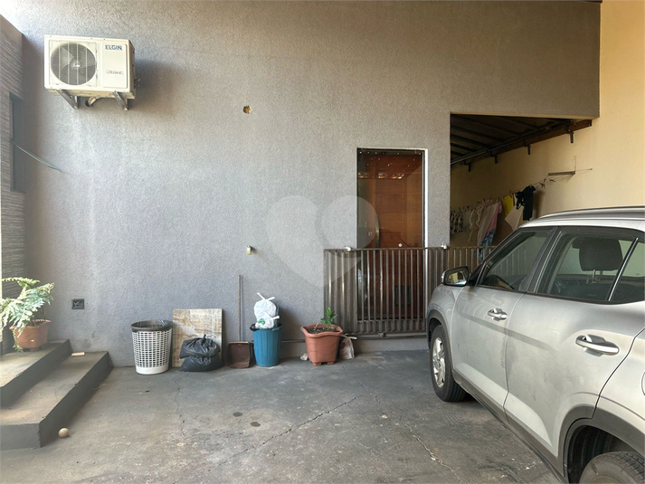Foto REO1127443