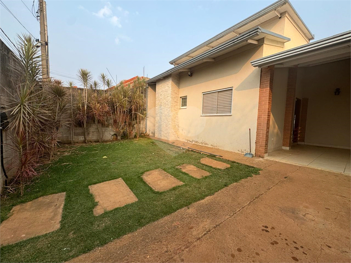 Foto REO1127448