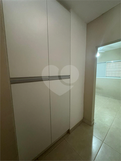 Foto REO1127448