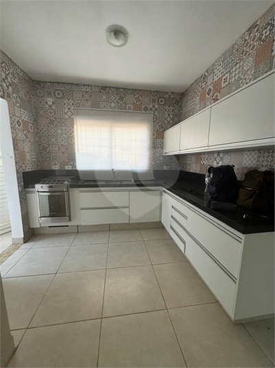 Foto REO1127448