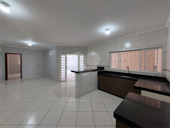 Foto REO1127452