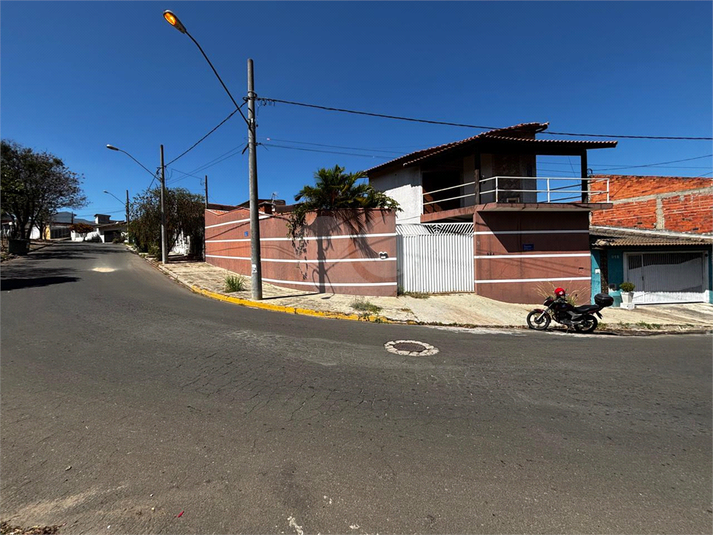 Foto REO1127458