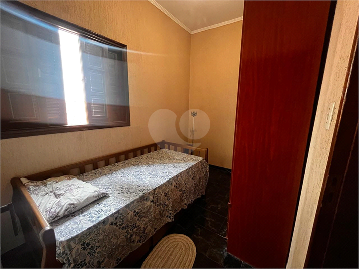 Foto REO1127465