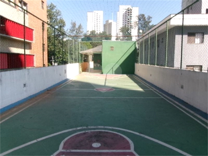 Foto REO1127477