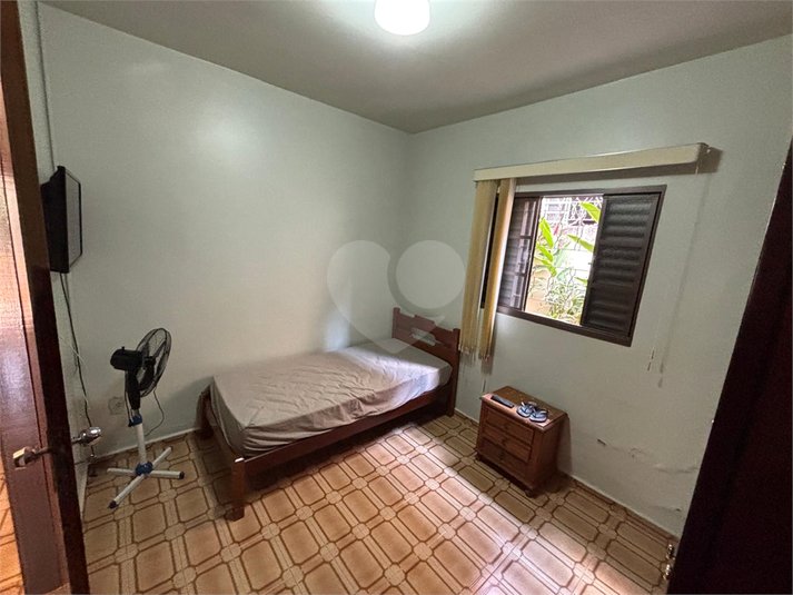 Foto REO1127479