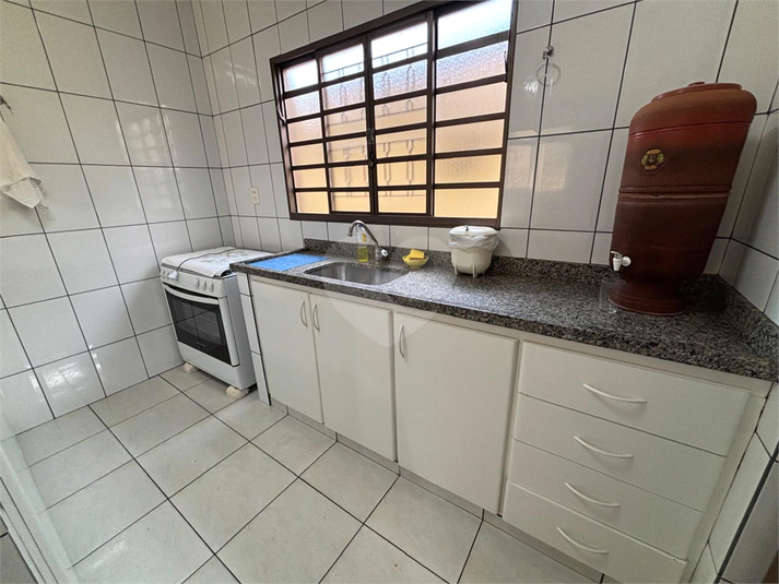 Foto REO1127479