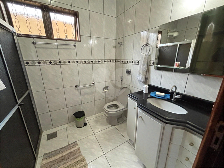 Foto REO1127479