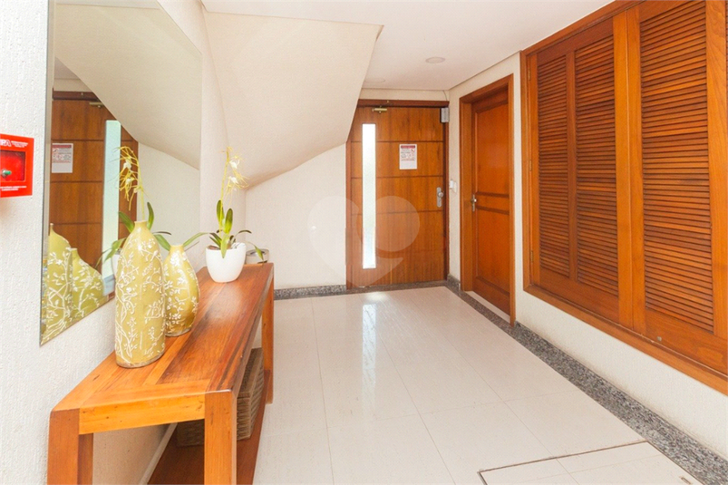Foto REO1127539