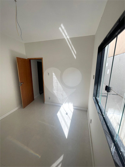 Foto REO1127567
