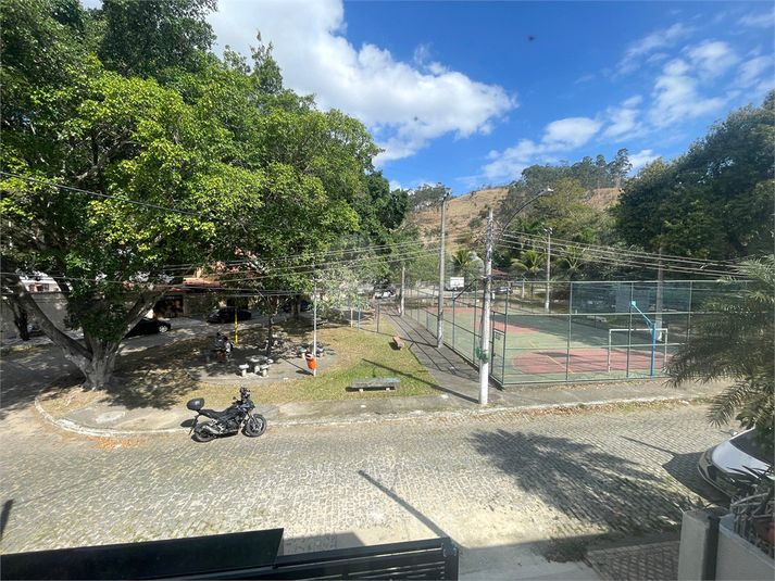 Foto REO1127567