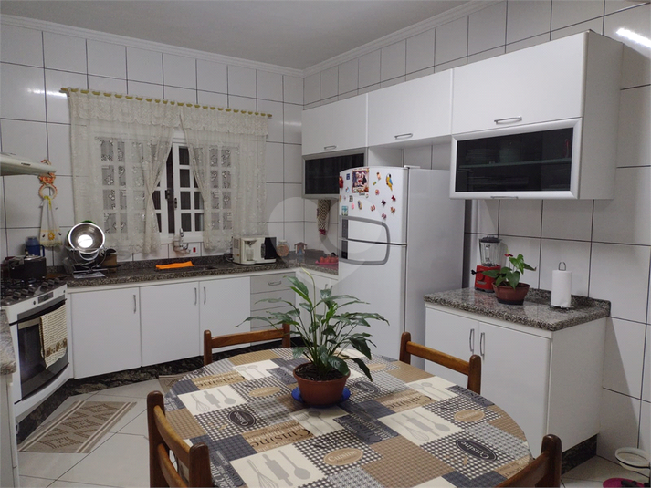 Foto REO1127579