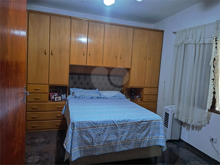 Foto REO1127587